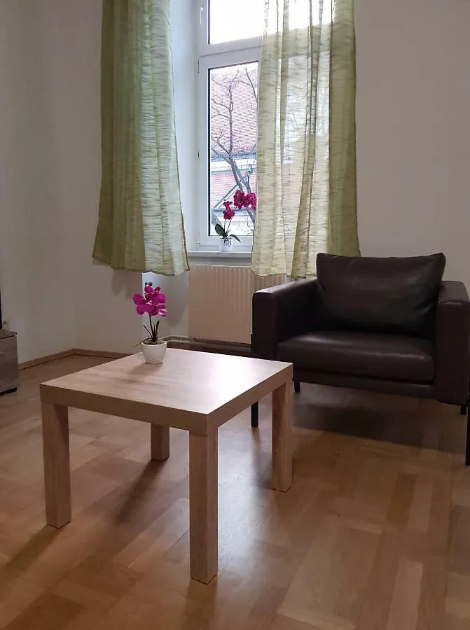 Ferienwohnung Schloessel 26/16 Vienna